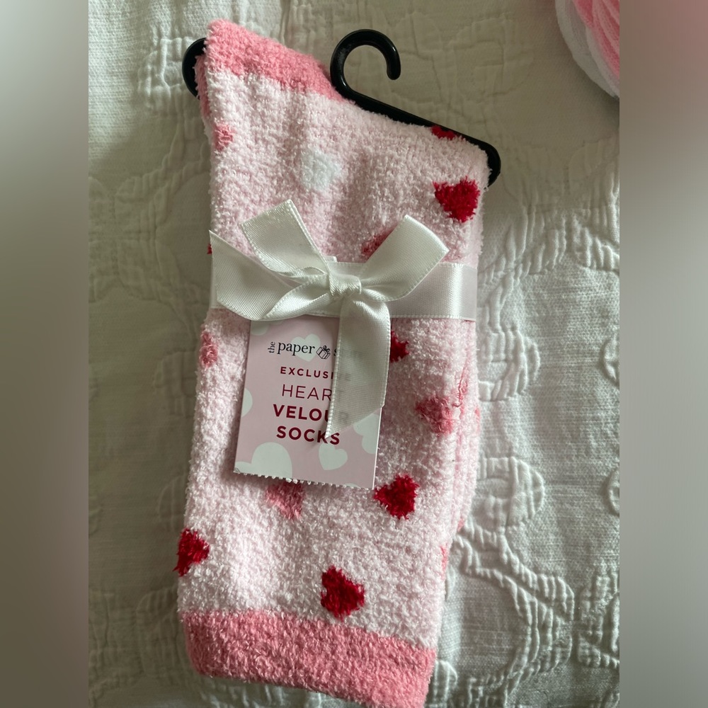 Women’s Assorted Socks - Picture 4 of 4